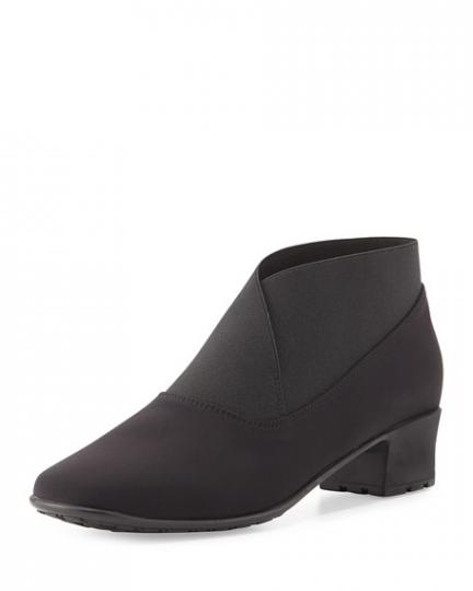 The women's boot sale. Booties to. 30% off